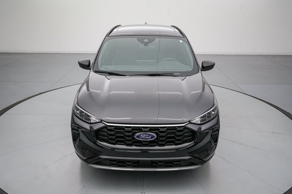 Certified 2024 Ford Escape ST-Line w/ Tech Pack #1 AWD/4WD image 9