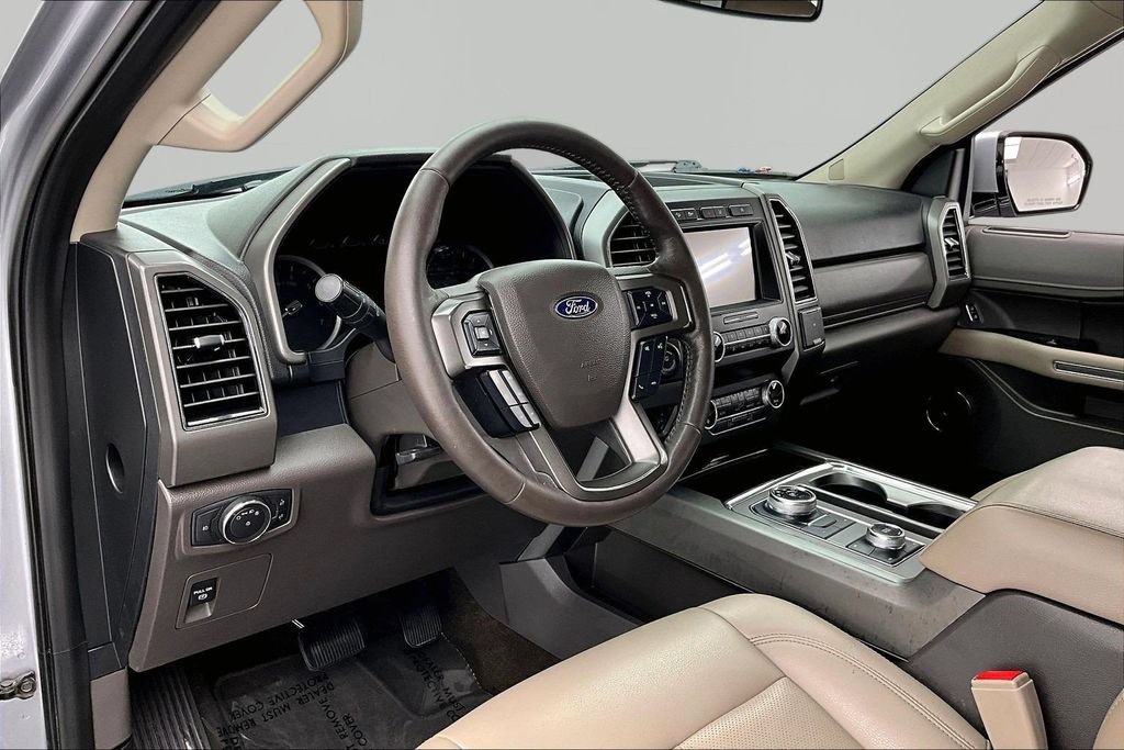 Certified 2020 Ford Expedition XLT w/ FX4 Off-Road Package AWD/4WD image 14
