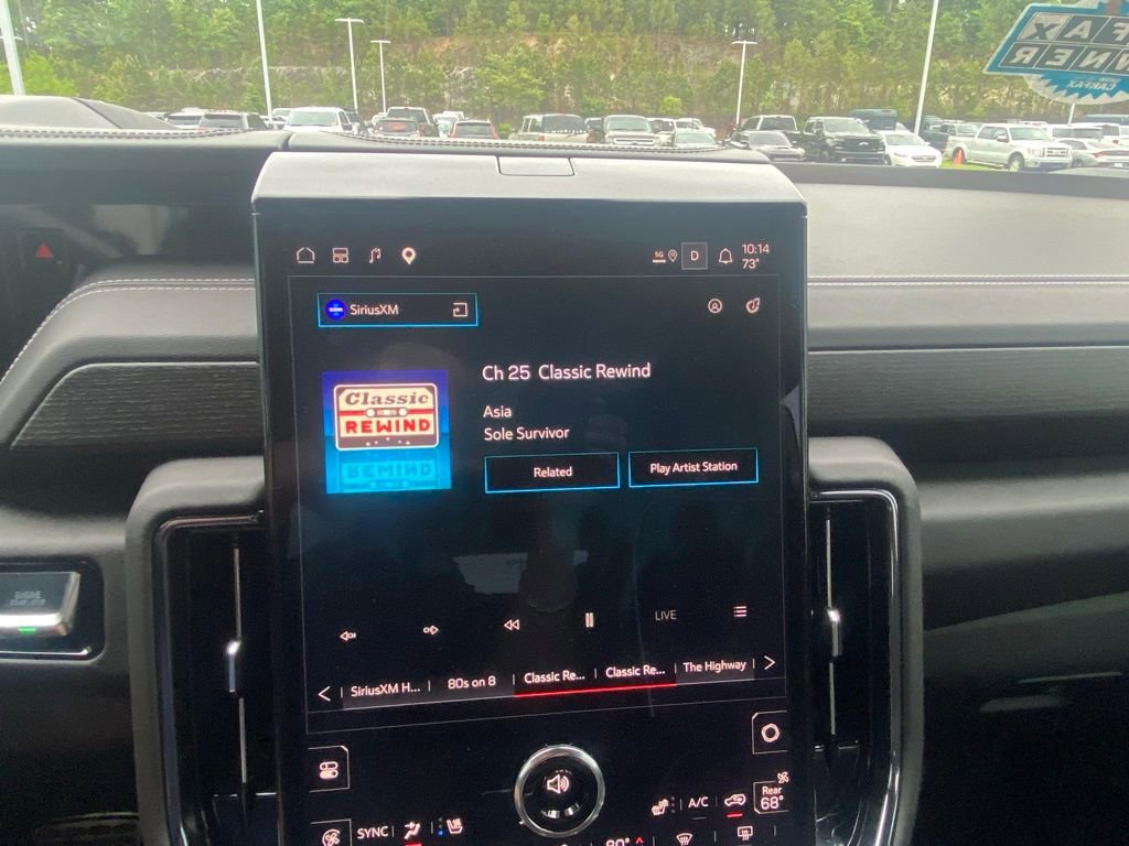 Used 2025 GMC Yukon AT4 Ultimate image 15