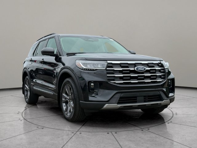 Certified 2025 Ford Explorer Active w/ Active Comfort Package AWD/4WD image 13