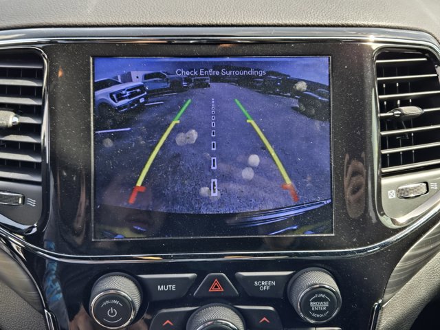 Used 2021 Jeep Grand Cherokee Laredo X image 14