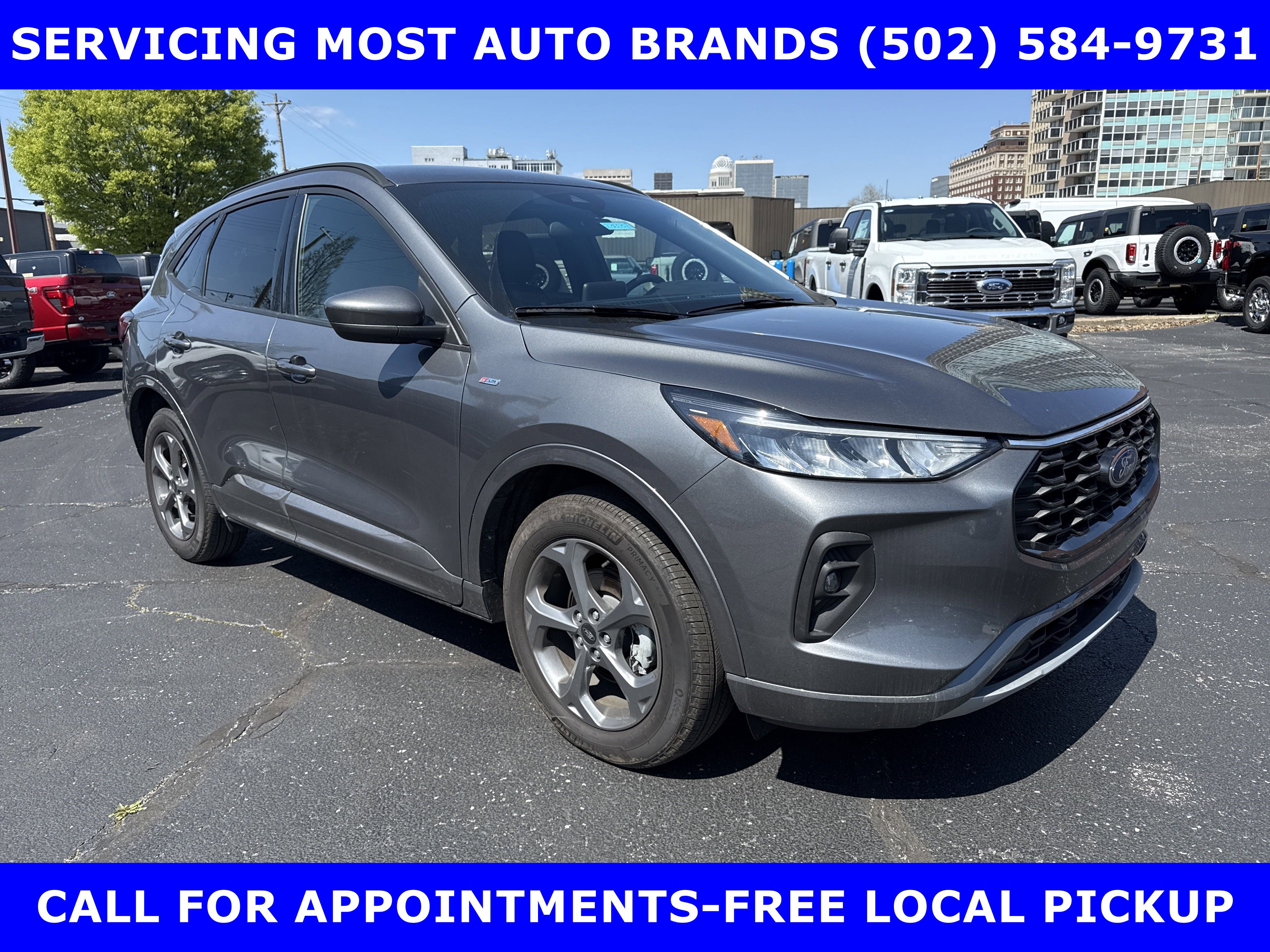 Certified 2023 Ford Escape ST-Line Select w/ Class II Trailer Tow Package image 3