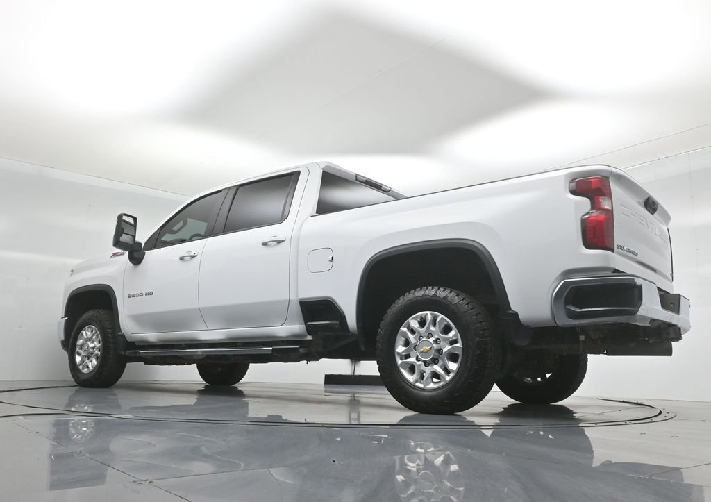 Used 2024 Chevrolet Silverado 2500 LT image 47