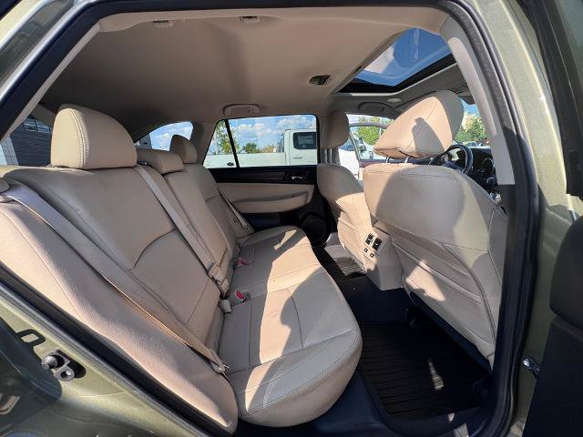 Used 2017 Subaru Outback 2.5i Limited AWD/4WD image 29