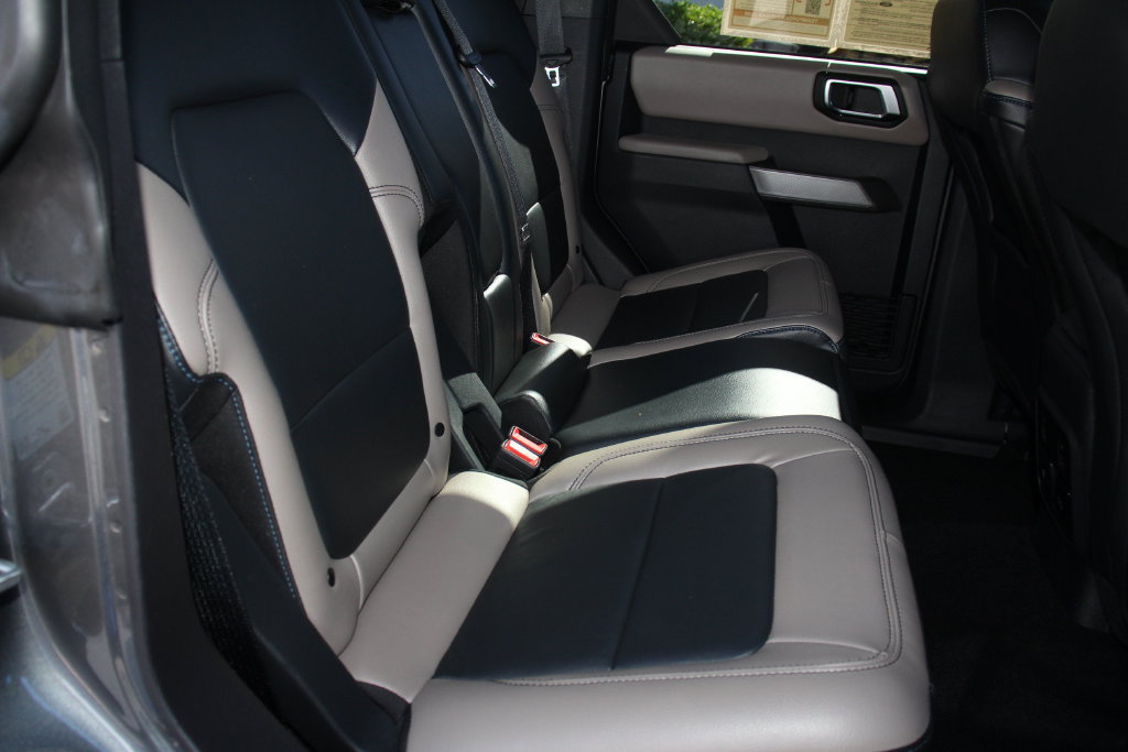 Certified 2022 Ford Bronco Wildtrak AWD/4WD image 25