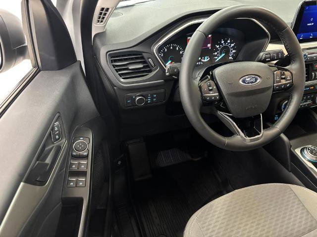 Certified 2022 Ford Escape SE w/ Convenience Package image 9