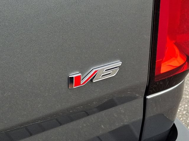 Used 2022 Chevrolet Colorado Z71 AWD/4WD image 29