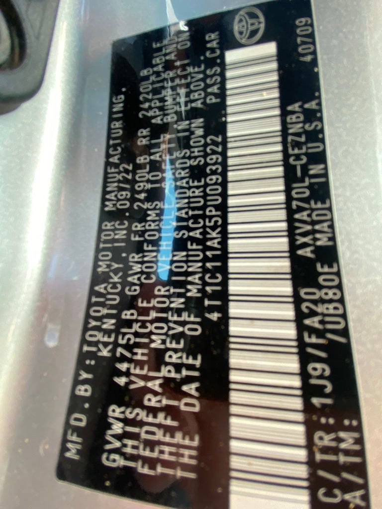 Used 2023 Toyota Camry LE FWD image 28
