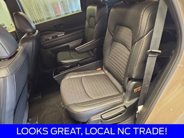 Used 2024 Nissan Pathfinder Rock Creek AWD/4WD image 14