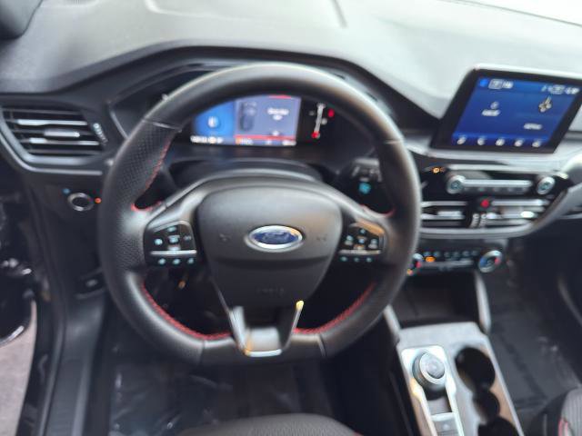 Certified 2025 Ford Escape ST-Line image 19