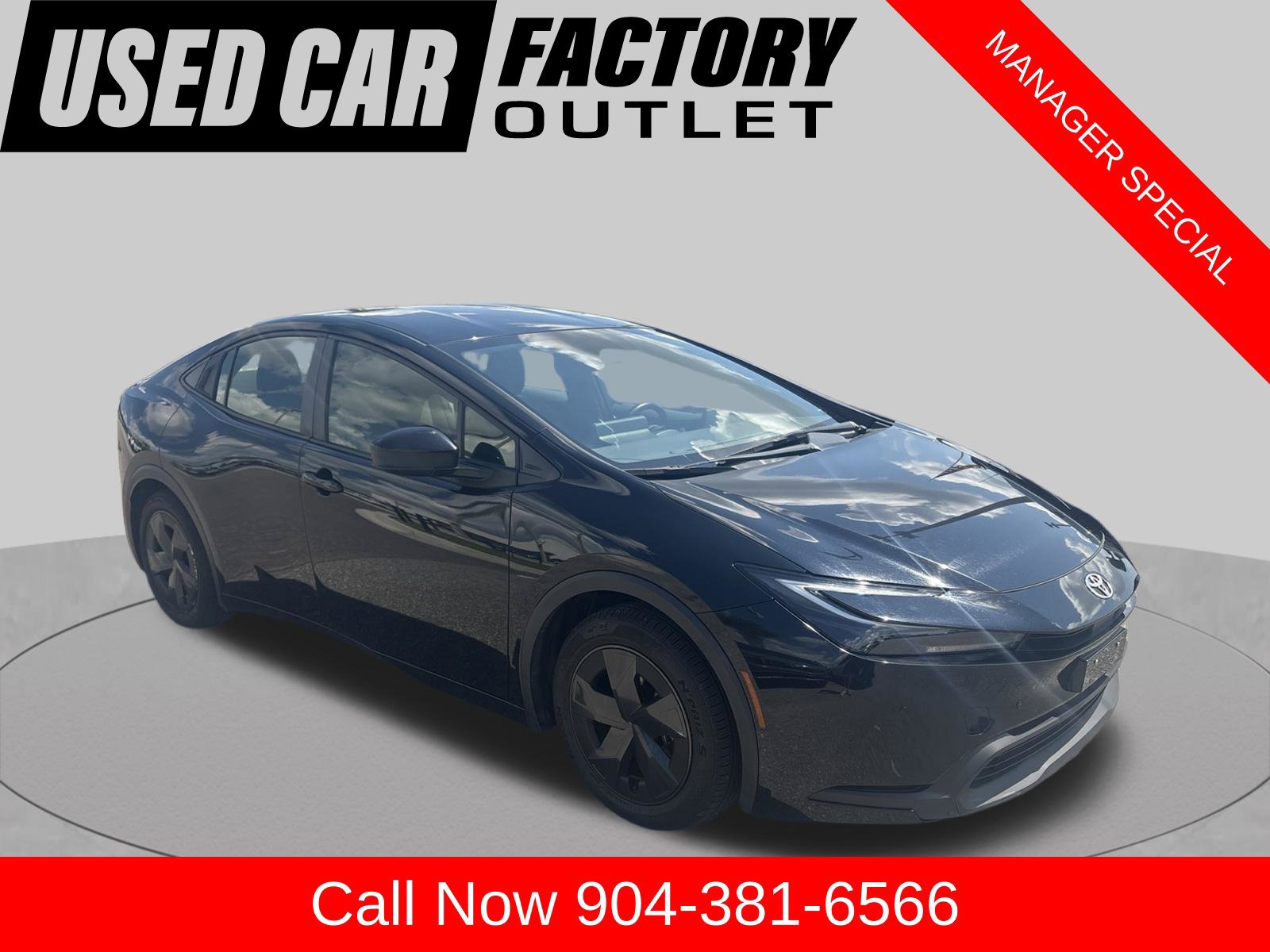 Used 2024 Toyota Prius LE