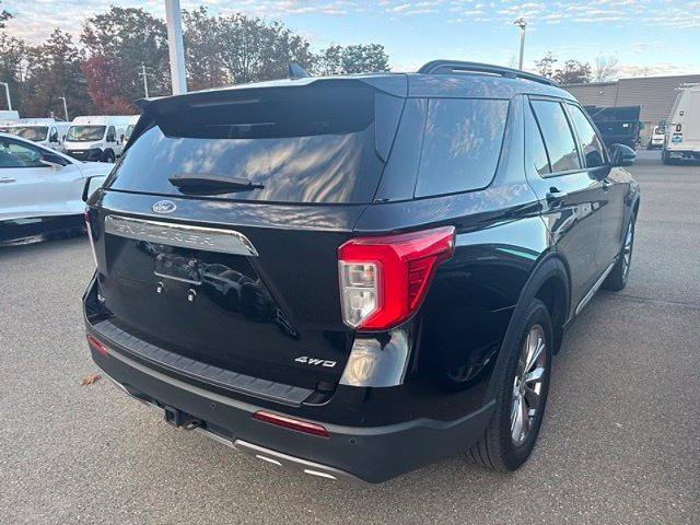 Certified 2023 Ford Explorer XLT w/ Equipment Group 202A AWD/4WD image 16