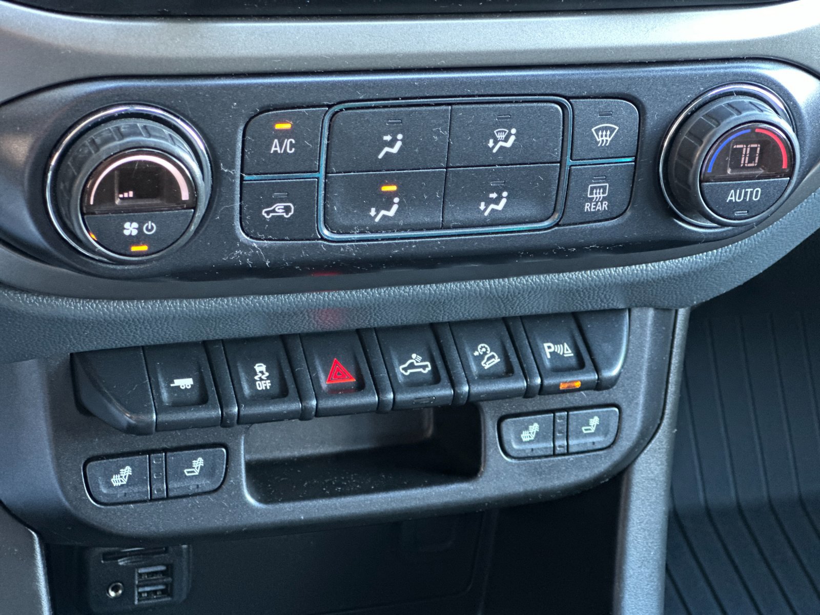 Used 2021 Chevrolet Colorado Z71 image 19