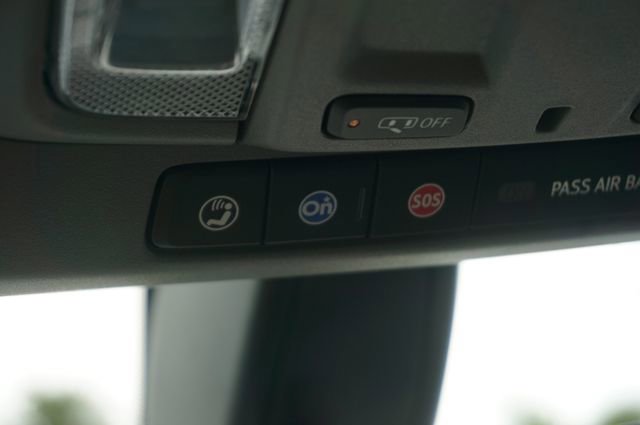 Used 2020 Chevrolet Silverado 1500 LT w/ All-Star Edition image 19