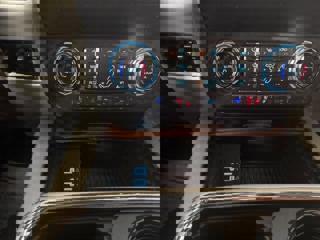 Certified 2019 Ford F250 King Ranch w/ King Ranch Ultimate Package image 17