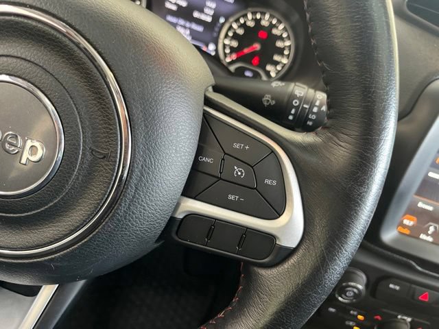 Used 2018 Jeep Renegade Trailhawk w/ UConnect 8.4 Nav Group AWD/4WD image 55