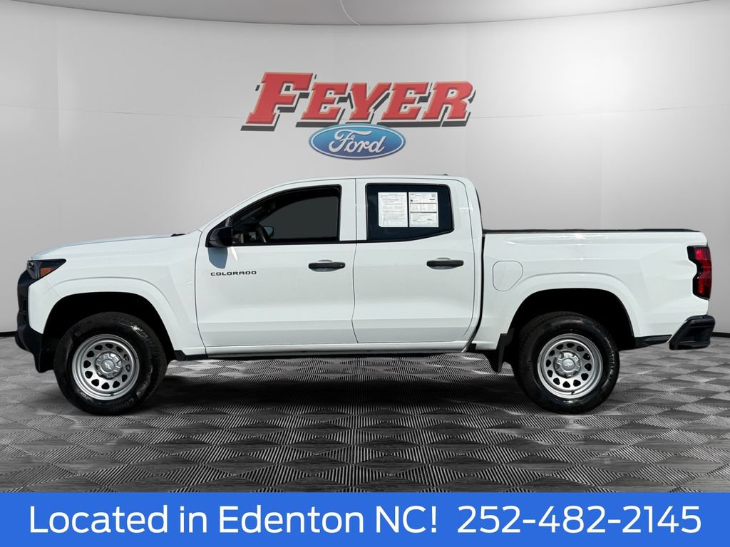 Used 2023 Chevrolet Colorado W/T RWD image 3
