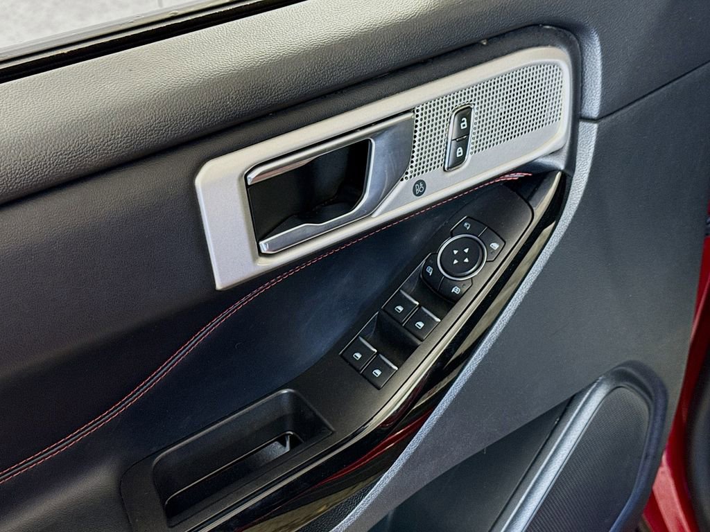 Certified 2022 Ford Explorer ST-Line w/ Class IV Trailer Tow Package image 22