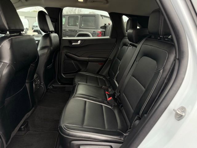 Certified 2025 Ford Escape Platinum image 15