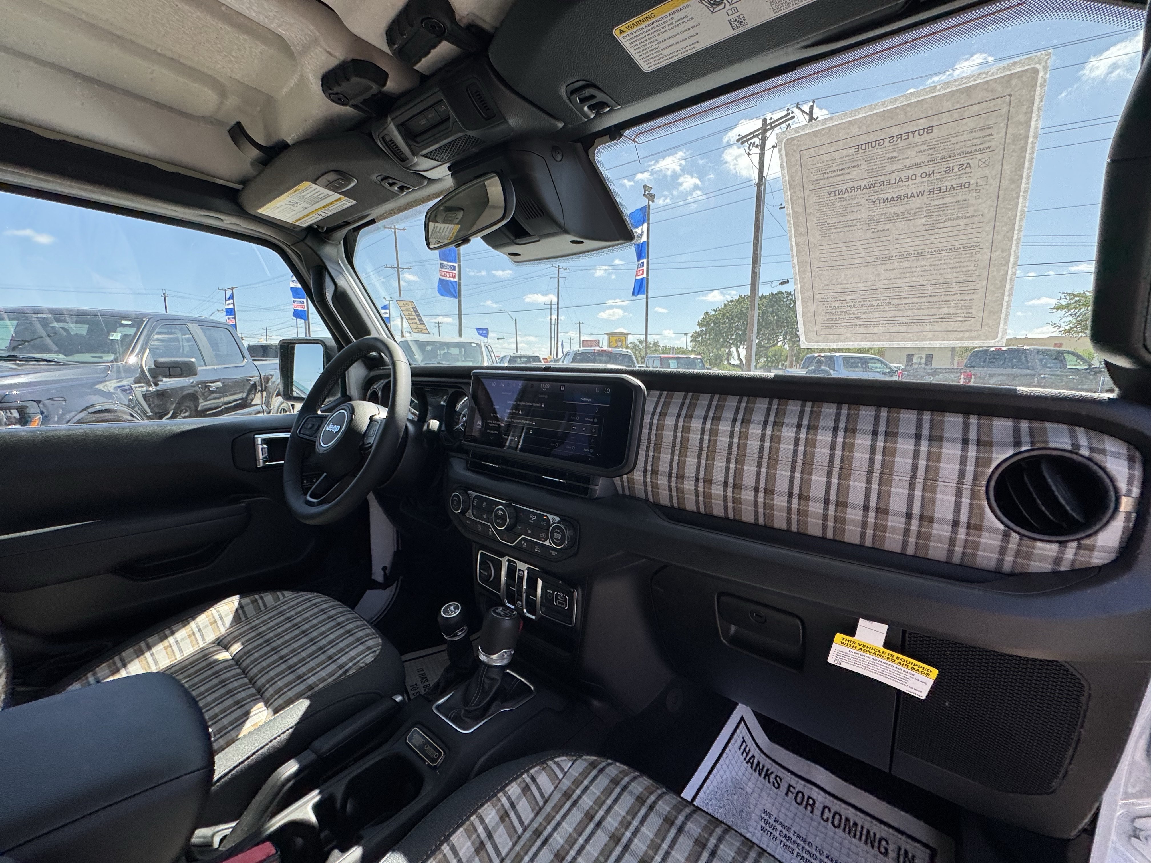 Used 2026 Jeep Wrangler Unlimited Sport AWD/4WD image 36