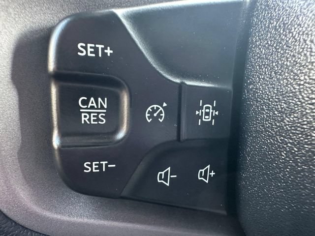 Certified 2025 Ford Bronco Outer Banks AWD/4WD image 13