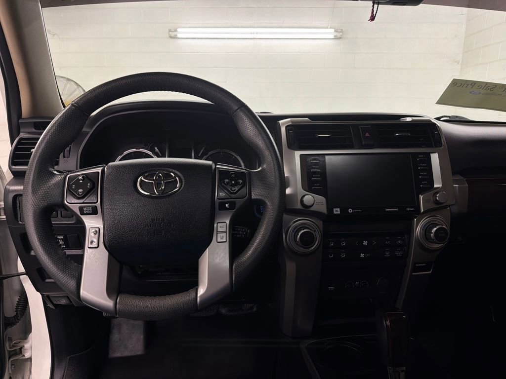 Used 2020 Toyota 4Runner Limited image 12