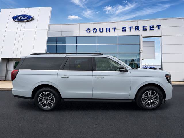 Certified 2025 Ford Expedition Max Active AWD/4WD image 6