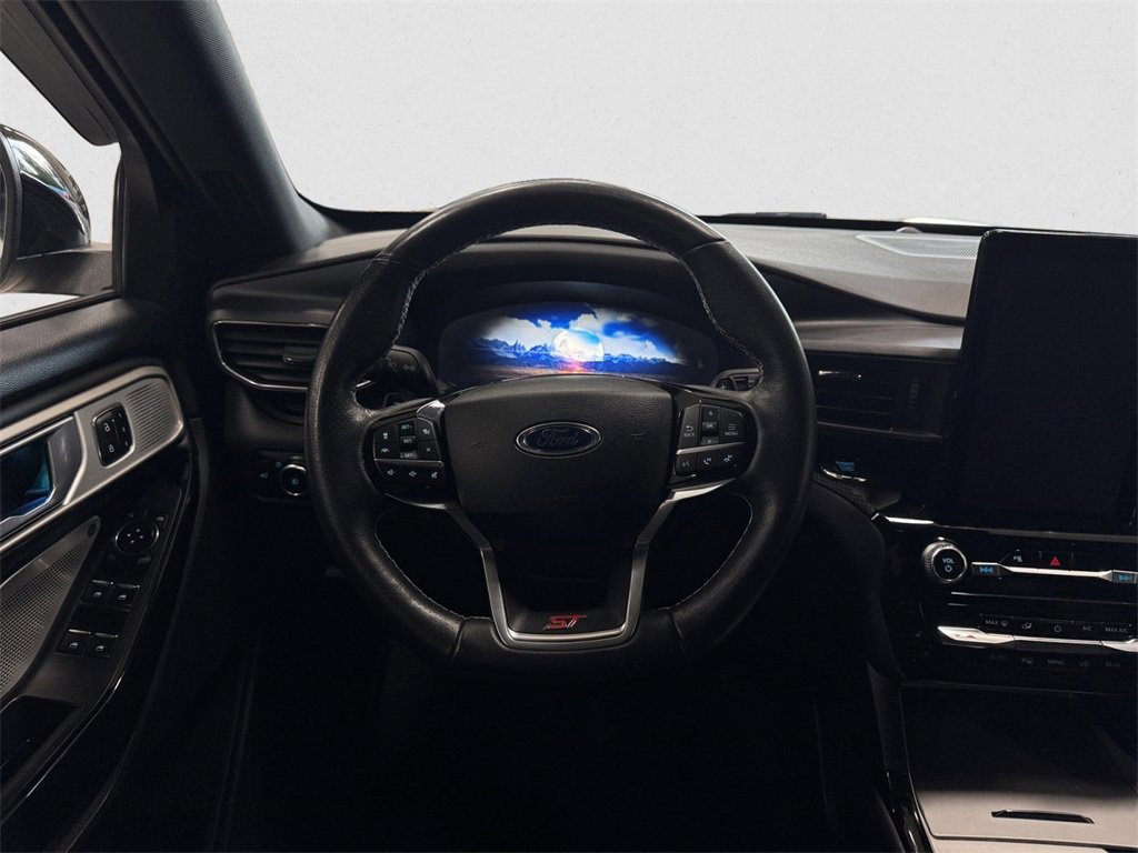 Certified 2024 Ford Explorer ST w/ Technology Package image 12