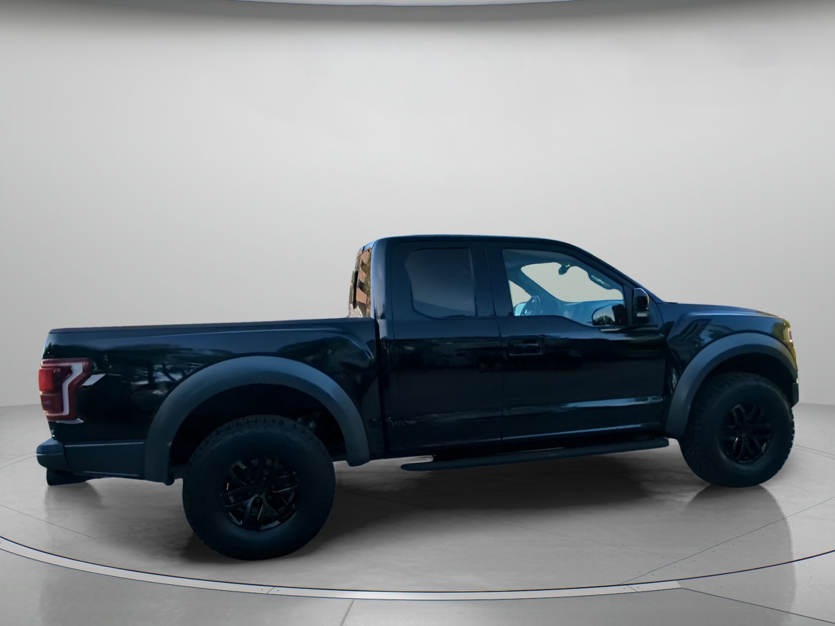 Certified 2018 Ford F150 Raptor w/ Equipment Group 802A Luxury AWD/4WD image 31