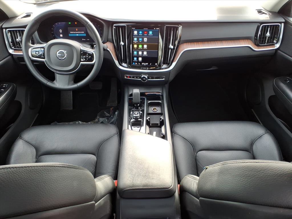 Used 2024 Volvo S60 B5 Plus image 15