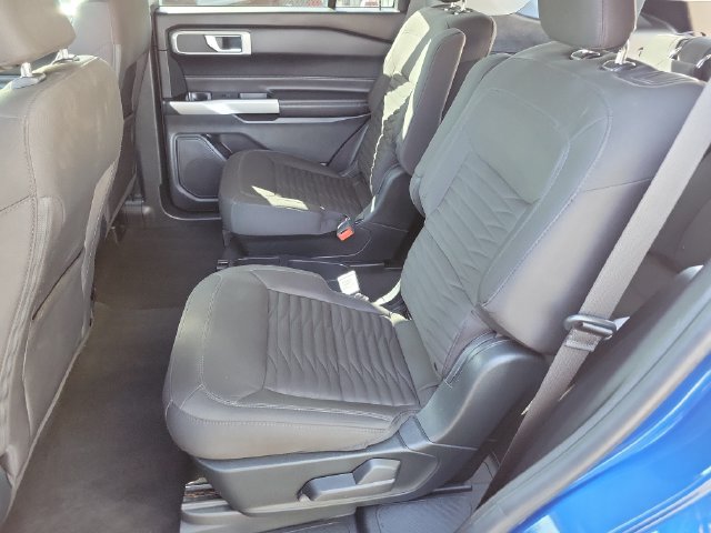 Certified 2021 Ford Explorer XLT RWD image 24