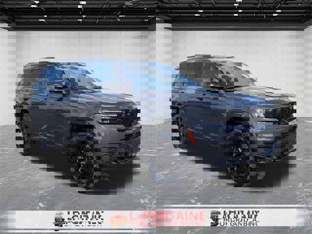 Used 2024 Jeep Grand Cherokee L Altitude image 7