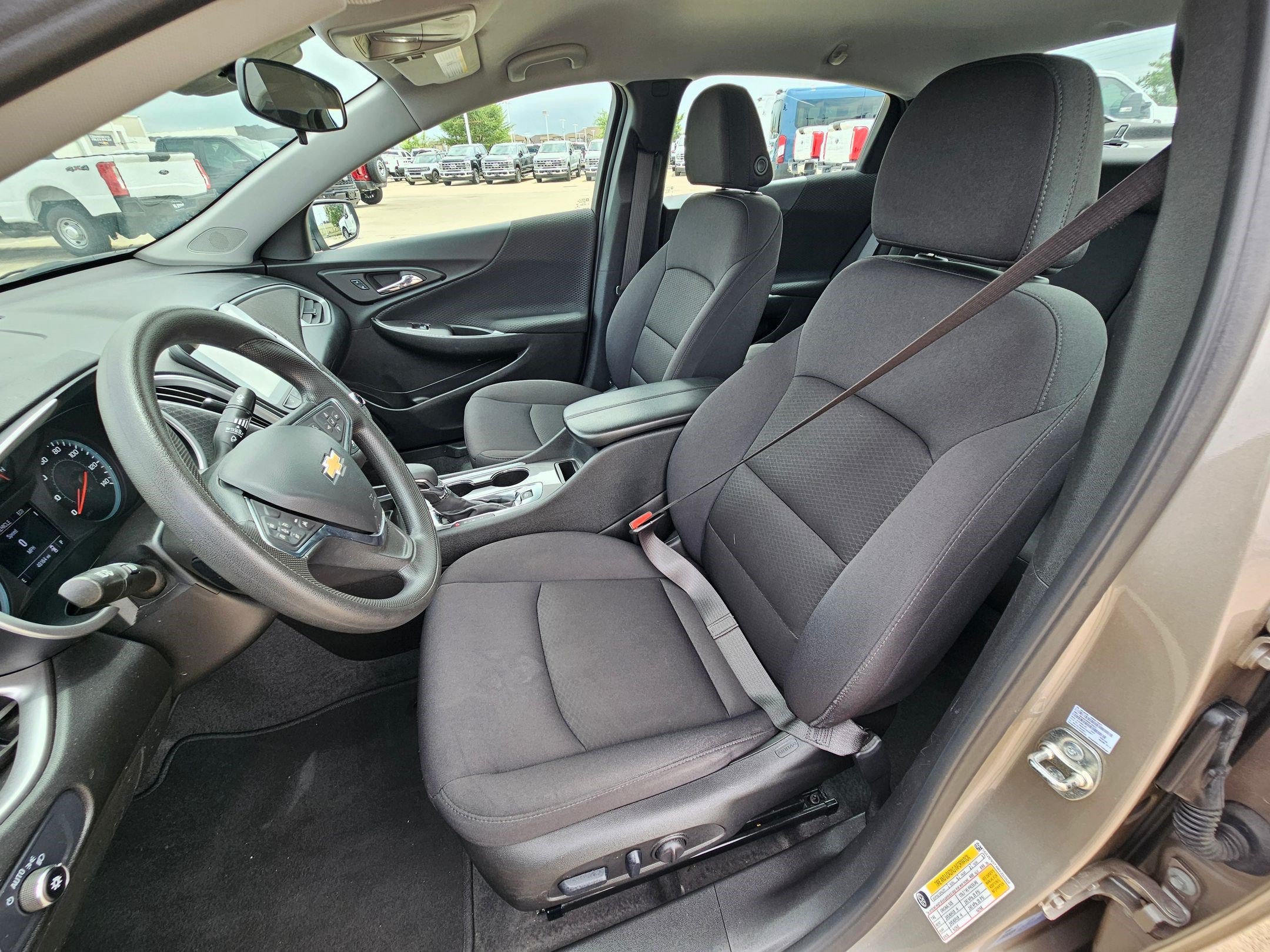 Used 2024 Chevrolet Malibu LT FWD image 17