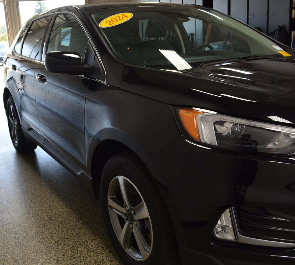 Certified 2024 Ford Edge SEL w/ Convenience Package AWD/4WD image 7