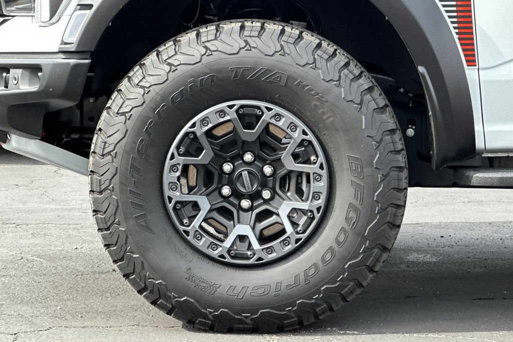 Certified 2025 Ford F150 Raptor w/ Equipment Group 803A Raptor R AWD/4WD image 30