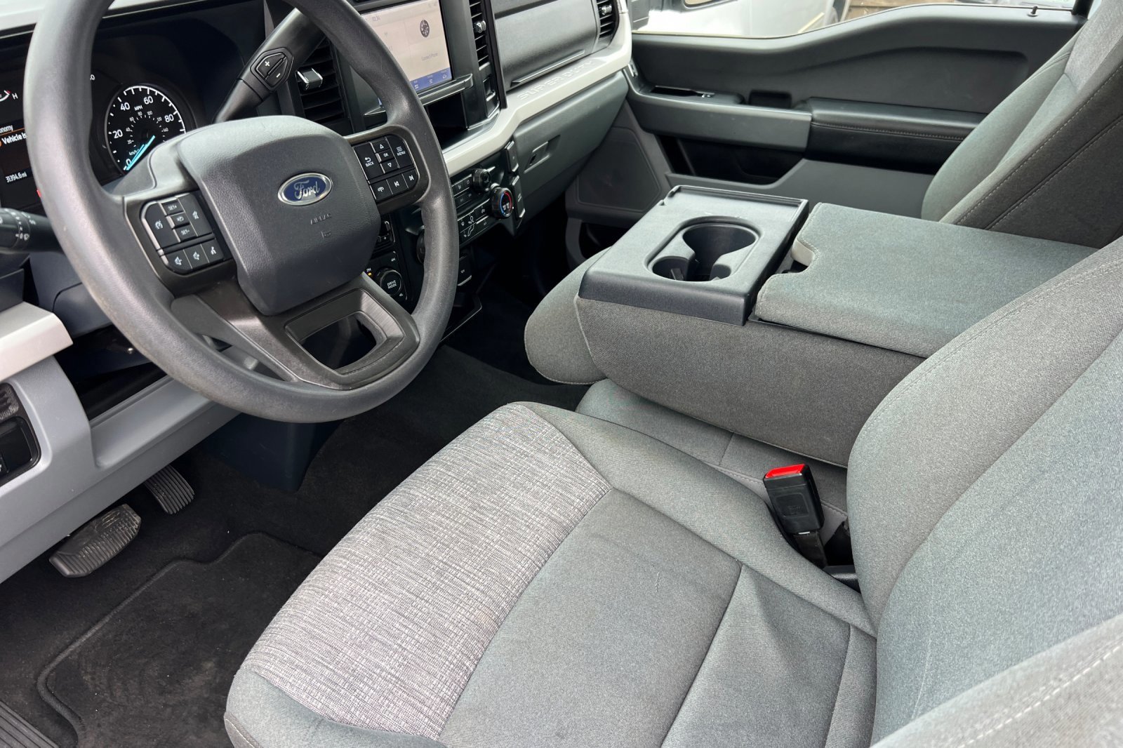 Certified 2024 Ford F350 XLT image 11