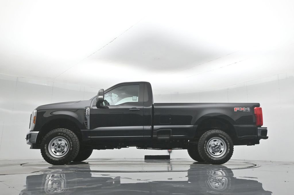 Certified 2024 Ford F250 XL w/ XL Off-Road Package image 8