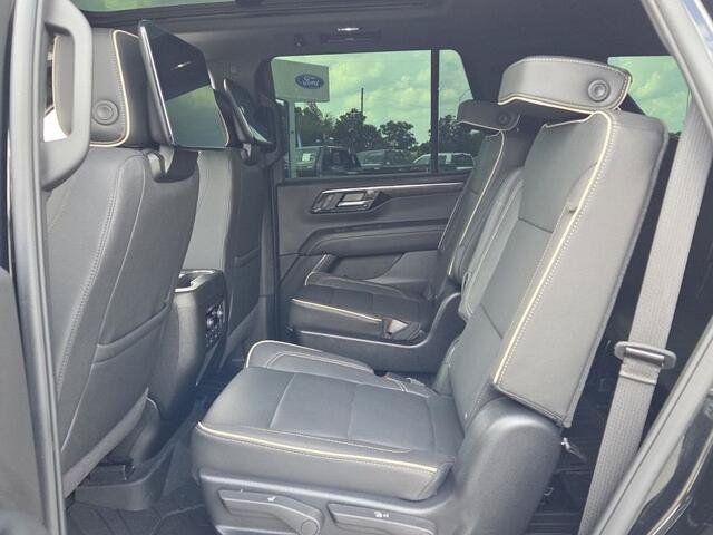 Used 2026 Chevrolet Tahoe Premier RWD image 6