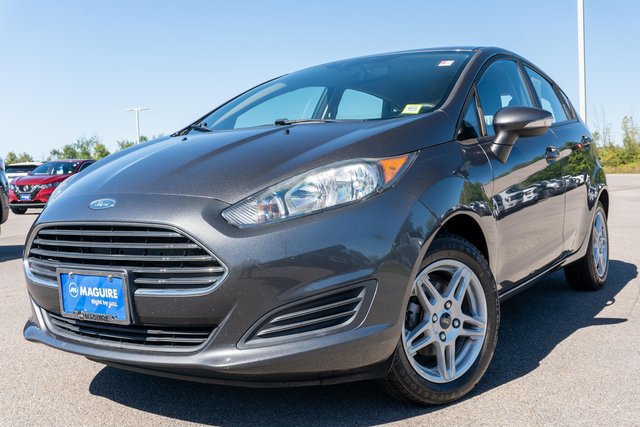 Certified 2018 Ford Fiesta SE w/ Cold Weather Package FWD image 1