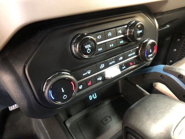 Certified 2022 Ford Bronco Wildtrak image 18