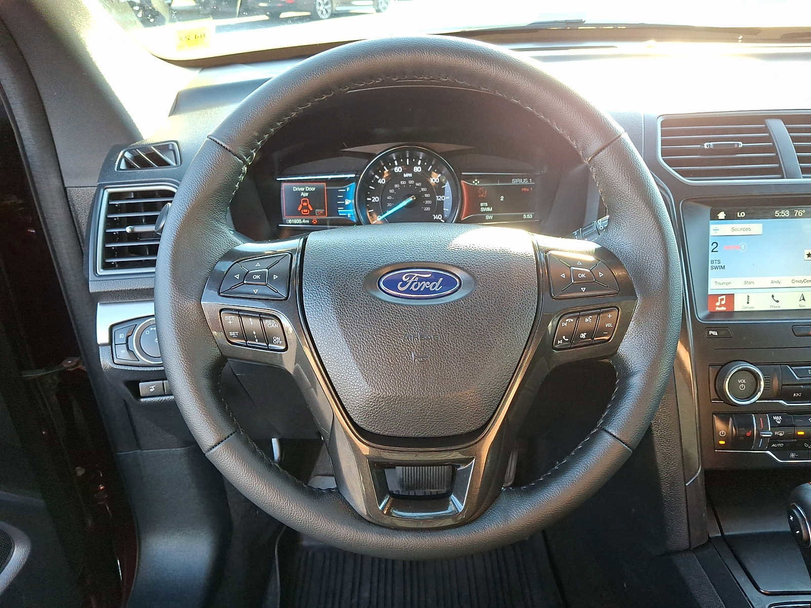 Certified 2019 Ford Explorer XLT w/ Equipment Group 202A image 21