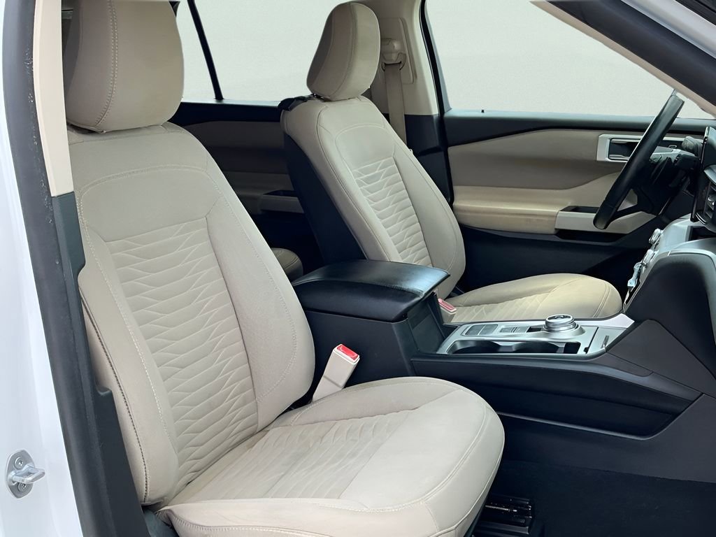 Certified 2020 Ford Explorer XLT image 16
