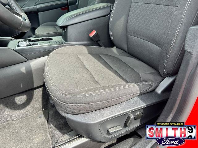 Certified 2024 Ford Escape Active AWD/4WD image 18