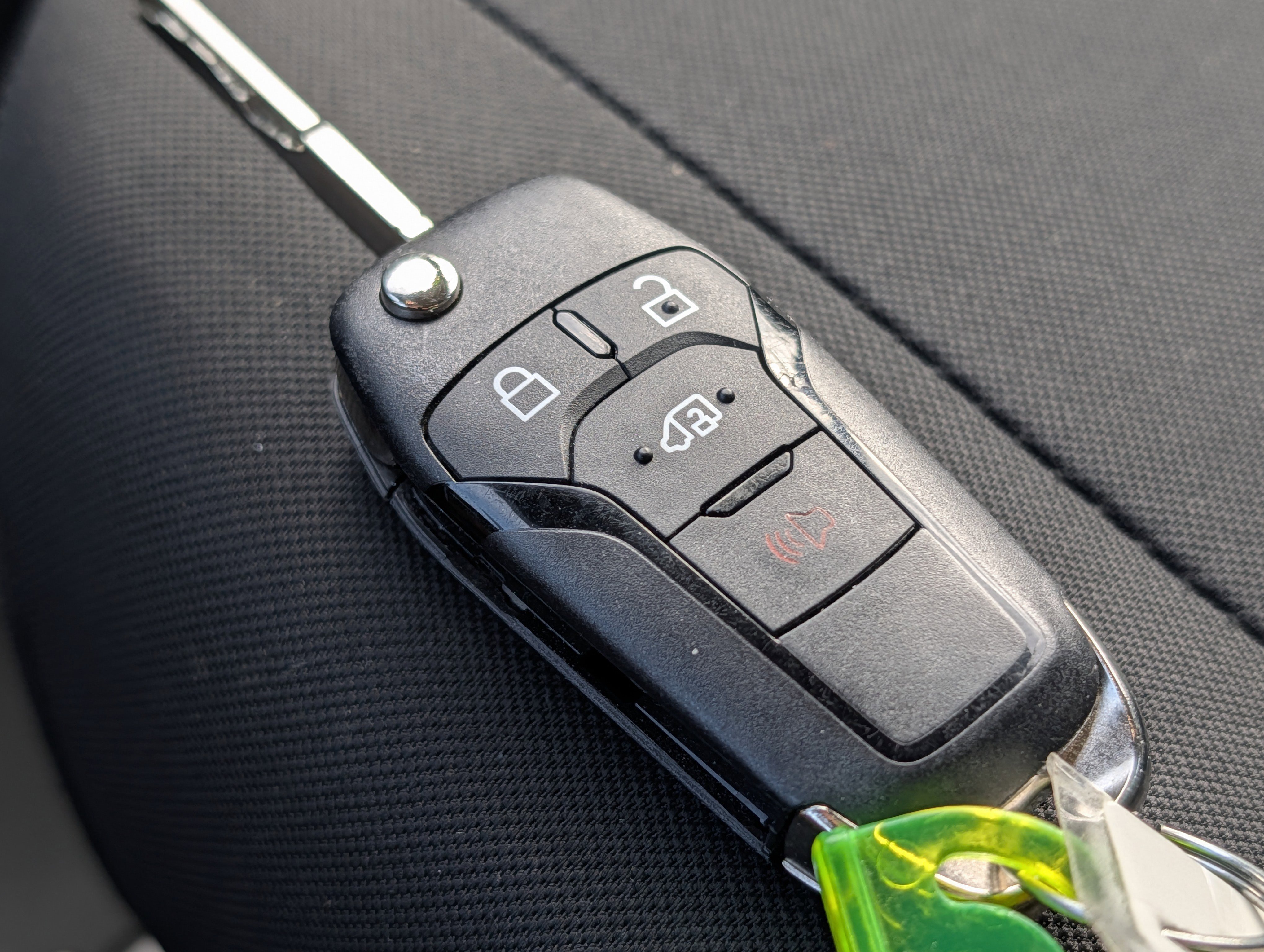 Certified 2024 Ford Transit 250 Low Roof w/ Exterior Upgrade Package image 25