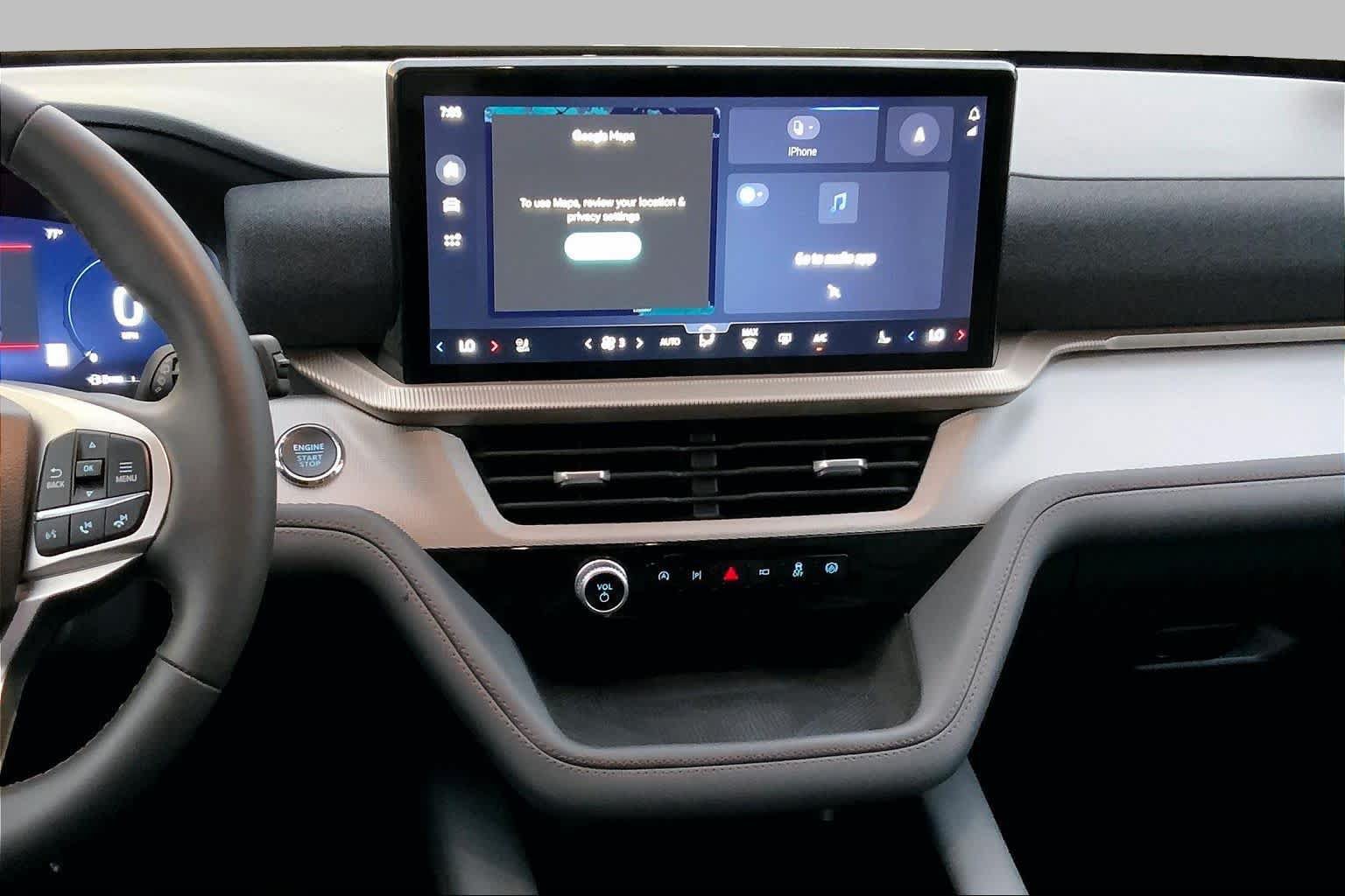 Certified 2025 Ford Explorer Active w/ Active Comfort Package RWD image 7