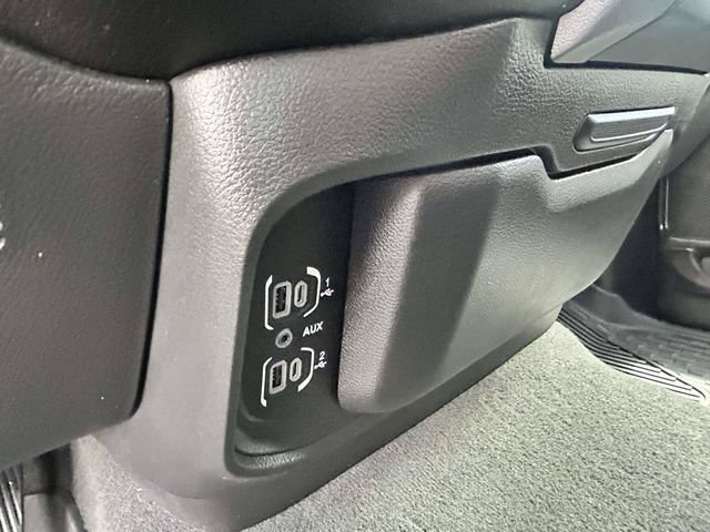 Used 2023 RAM 1500 Big Horn RWD image 24