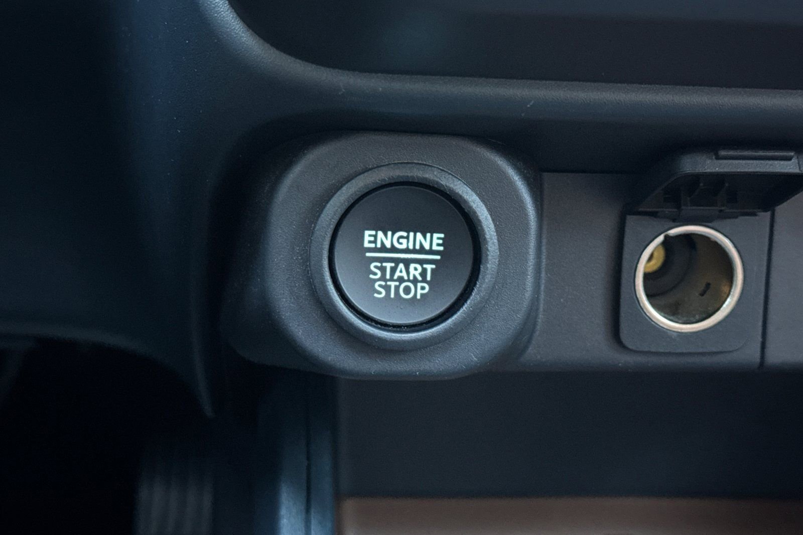 Certified 2022 Ford Maverick Lariat w/ Lariat Luxury Package image 22