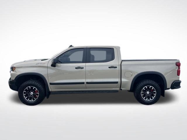 Used 2022 Chevrolet Silverado 1500 ZR2 w/ Technology Package image 3