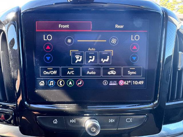 Used 2020 Chevrolet Traverse Premier FWD image 32