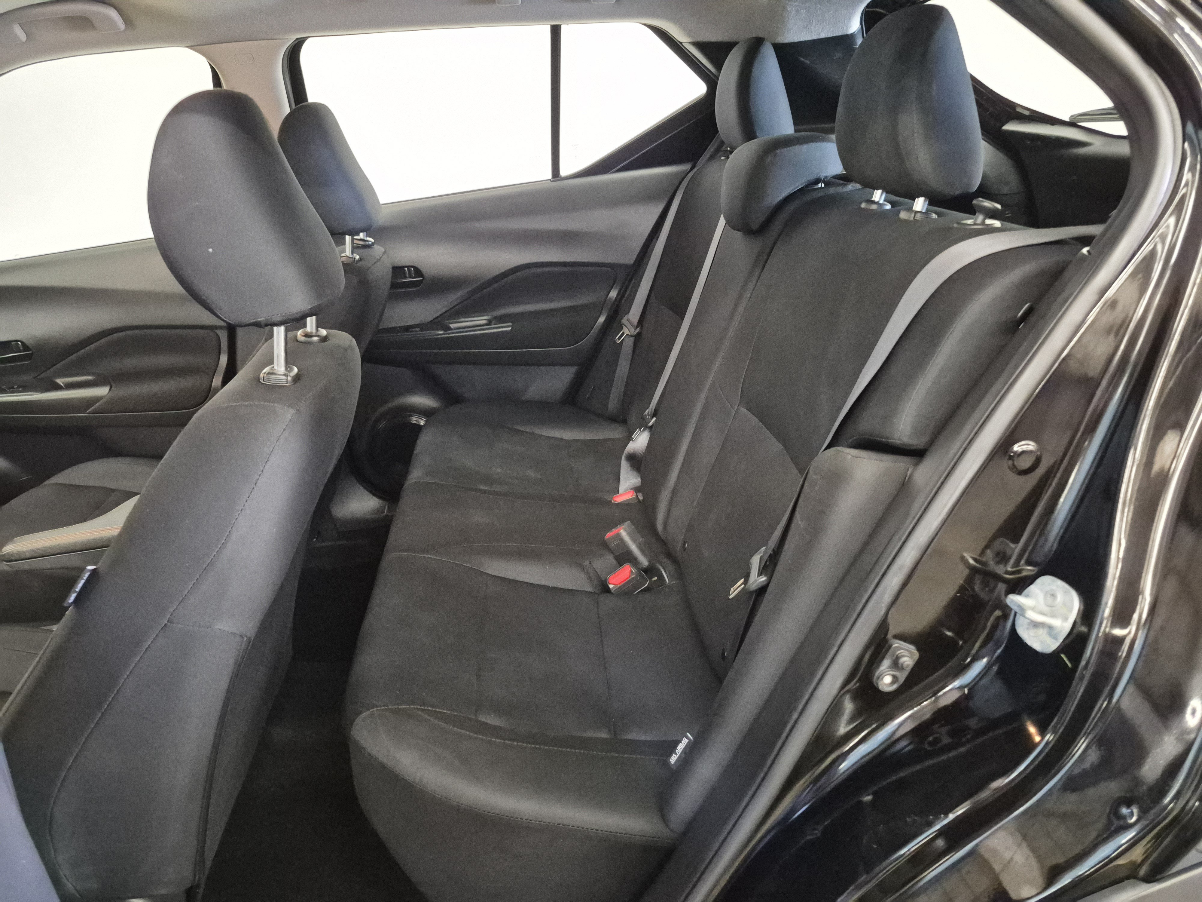 Used 2025 Nissan Kicks Play S FWD image 13